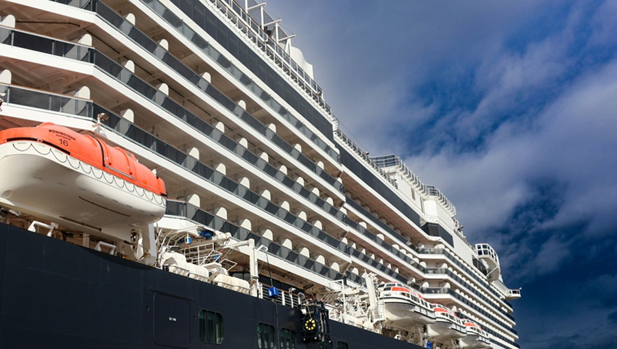 ocean liner
