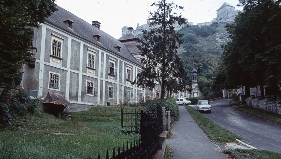 sümeg 1977