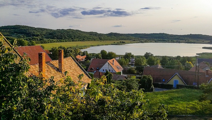 A Tihanyi visszhang eltűnése