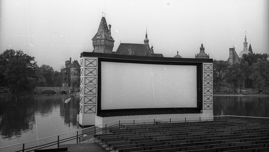 fortepan 1957 Városliget tó mozi