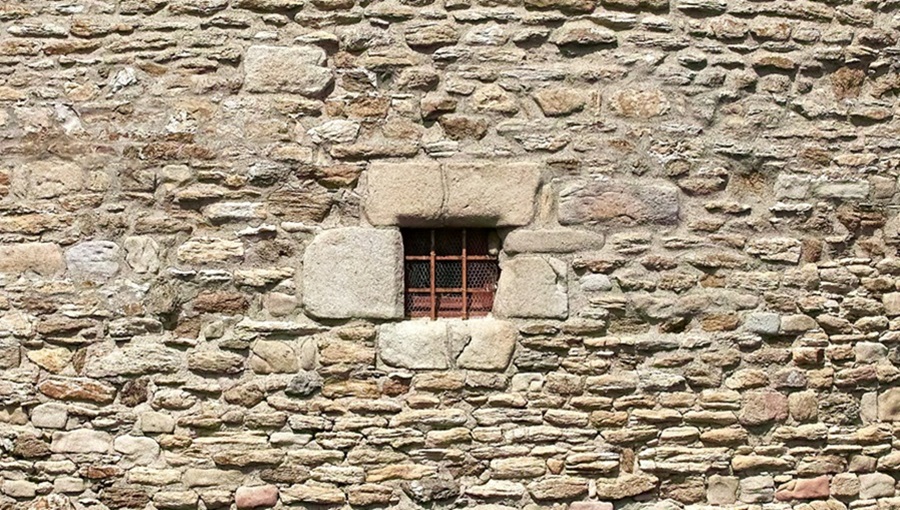 várbörtön ablak