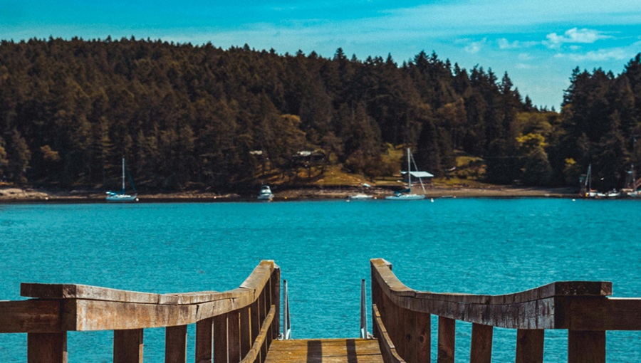 lake woods pier